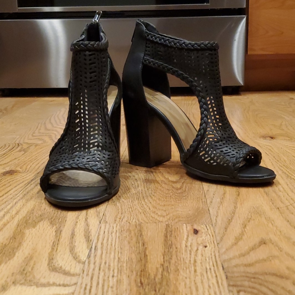 EUC Soda Brand Peep Toe Heels
